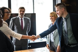picture of business people shaking hands